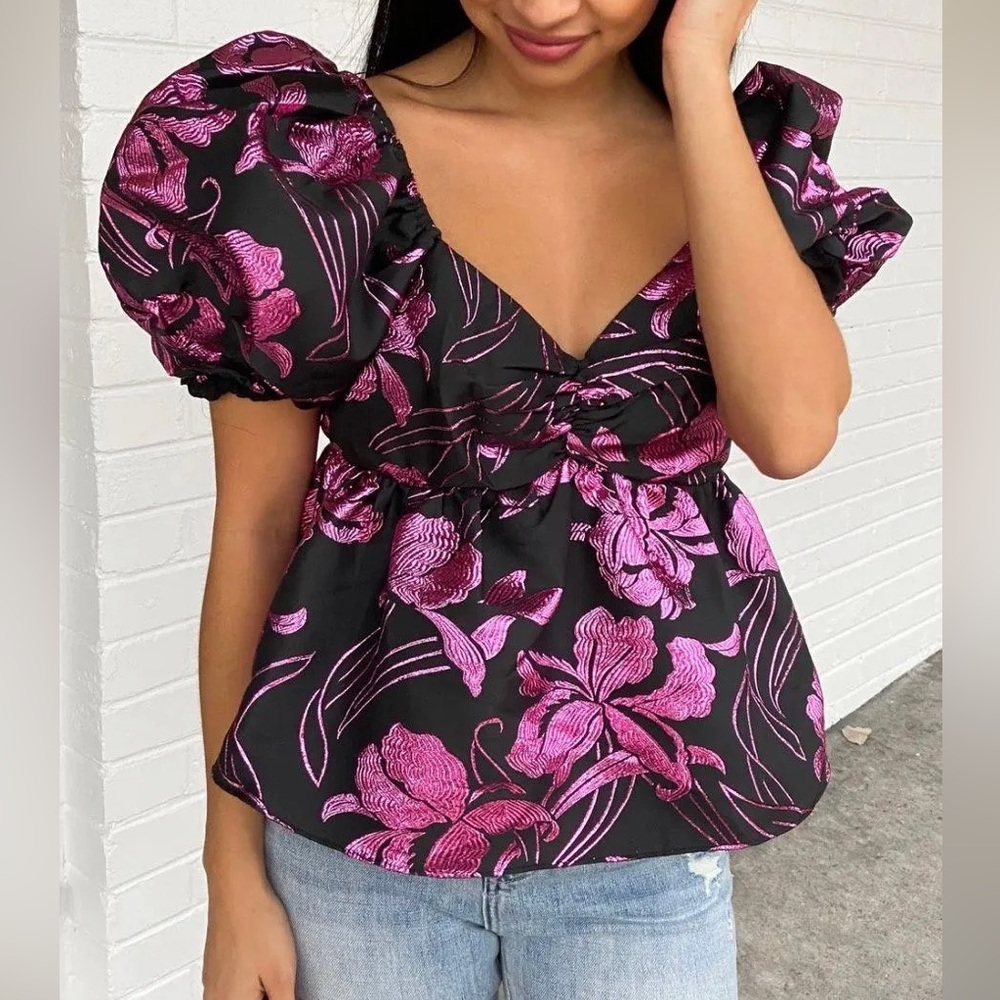 Buddy Love Blakely Black & Pink Floral Puff-Sleeve Peplum Top